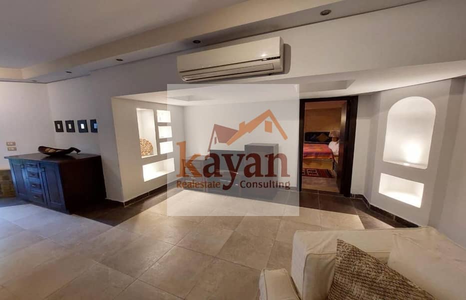 4 f08e6347-30d6-4dec-b0c0-7ede8b0334cf. jpg