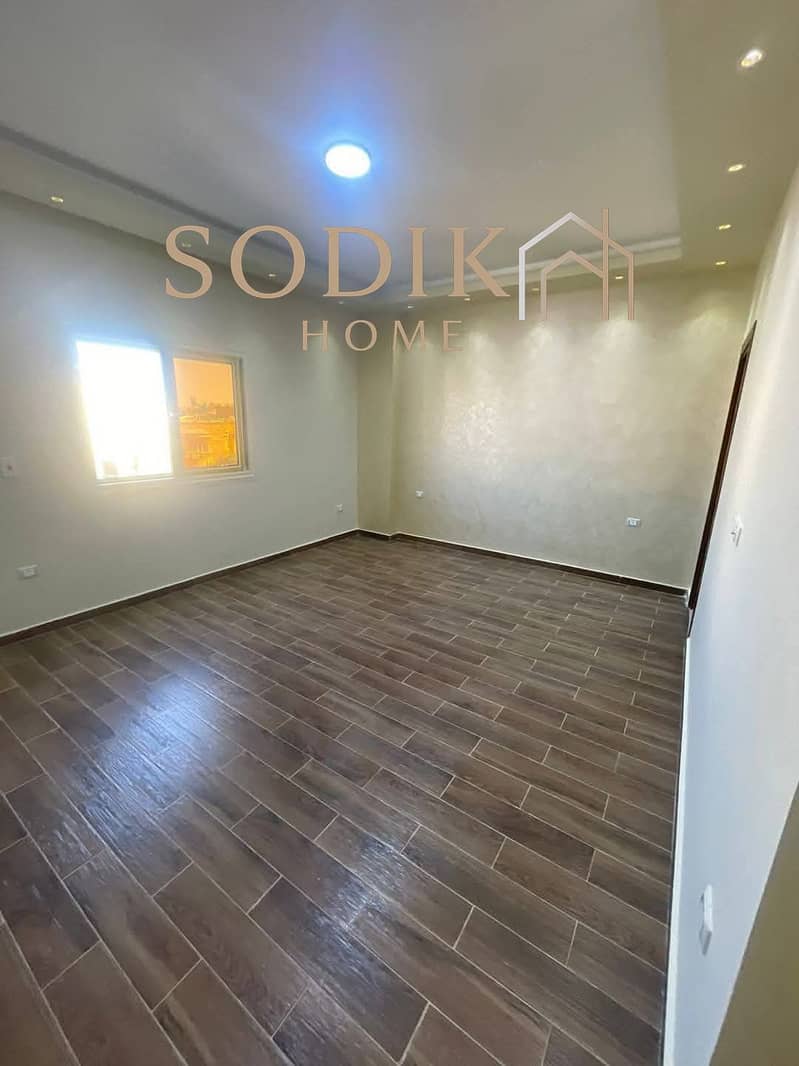 2 WhatsApp Image 2025-09-23 at 1.26. 53 PM (2). jpeg