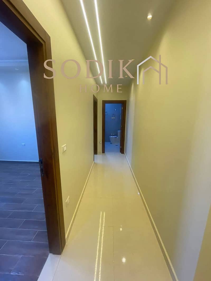 4 WhatsApp Image 2025-09-23 at 1.26. 54 PM (1). jpeg