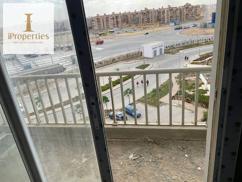 3 b46ae56f-95cc-4ffb-a324-5b02c3dcd7f2. png