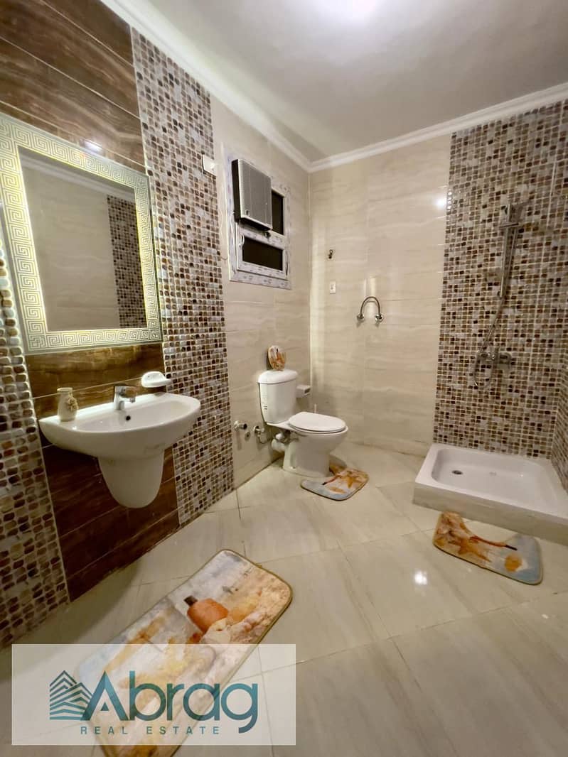 5 WhatsApp Image 2025-10-26 at 17.19. 49_574822c7. jpg