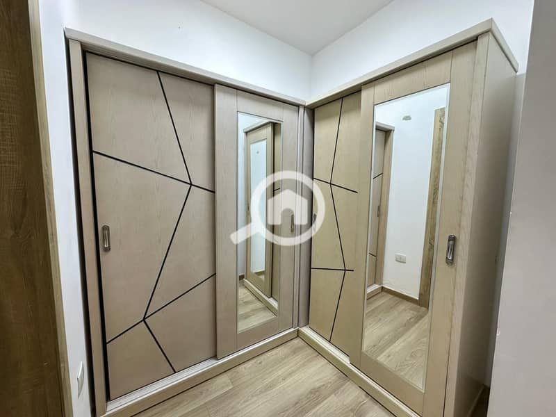 22 WhatsApp Image 2025-10-26 at 13.40. 36_3614e90f. jpg