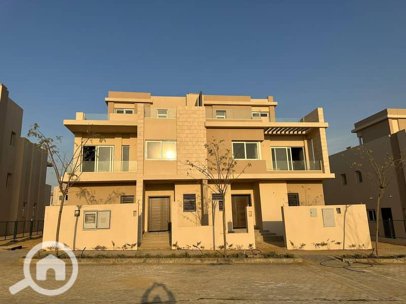 7 4f530f92-11a0-4c8c-9757-35e5b3459be4. jpg