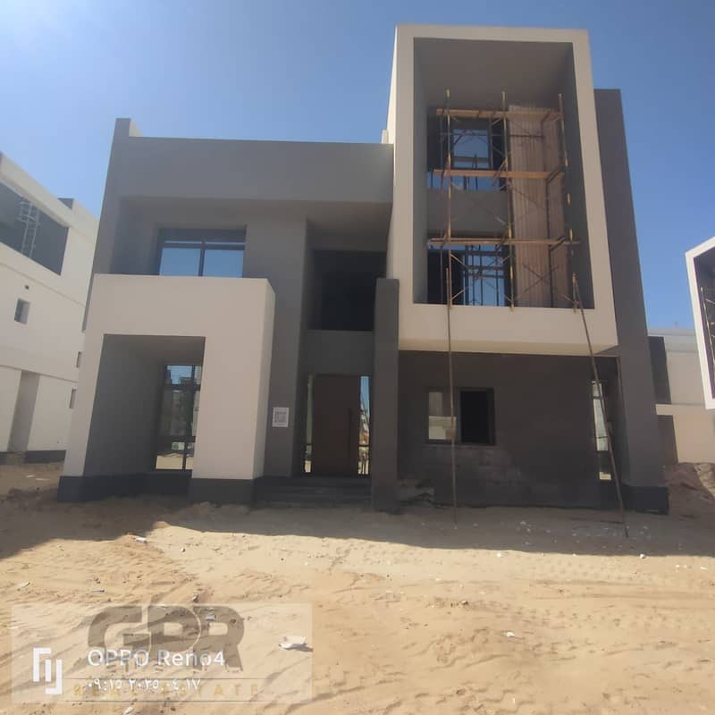 8 511841147_1739011674164308_5133451424492688715_n. jpg