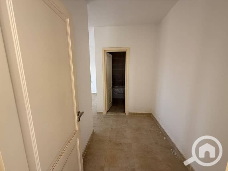 9 WhatsApp Image 2025-10-25 at 10.03. 39 PM. jpeg