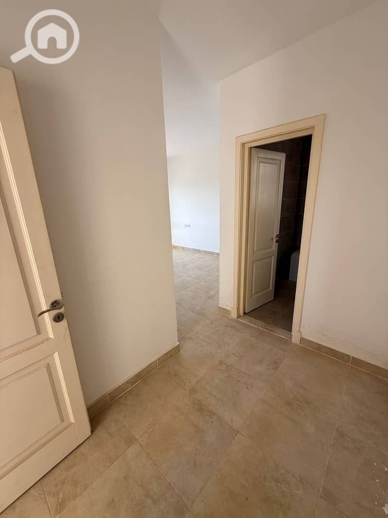 12 WhatsApp Image 2025-10-25 at 3.21. 40 PM. jpeg