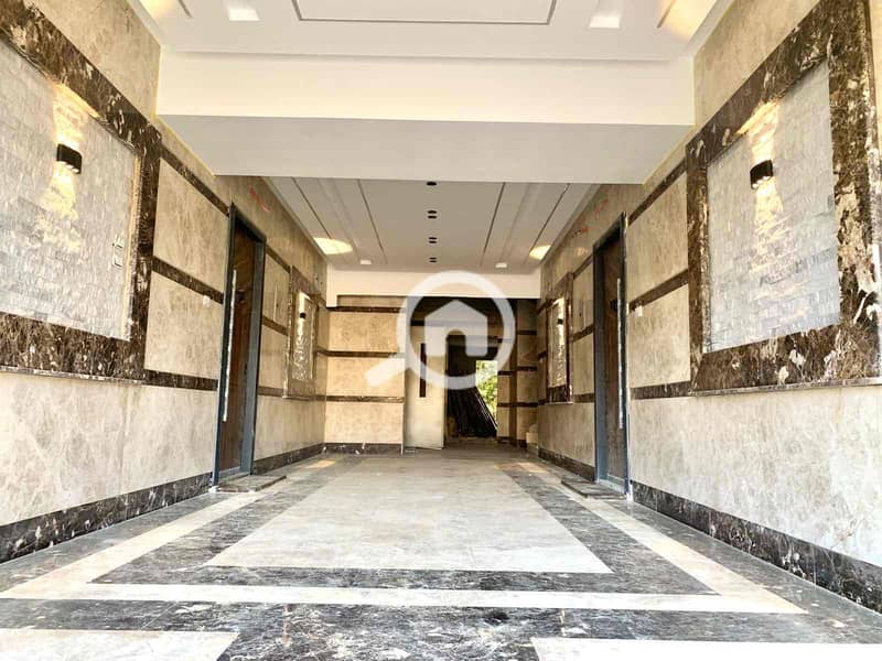 4 579721BF-F7F8-43C8-90FE-C2FFF8F9F67C. jpg