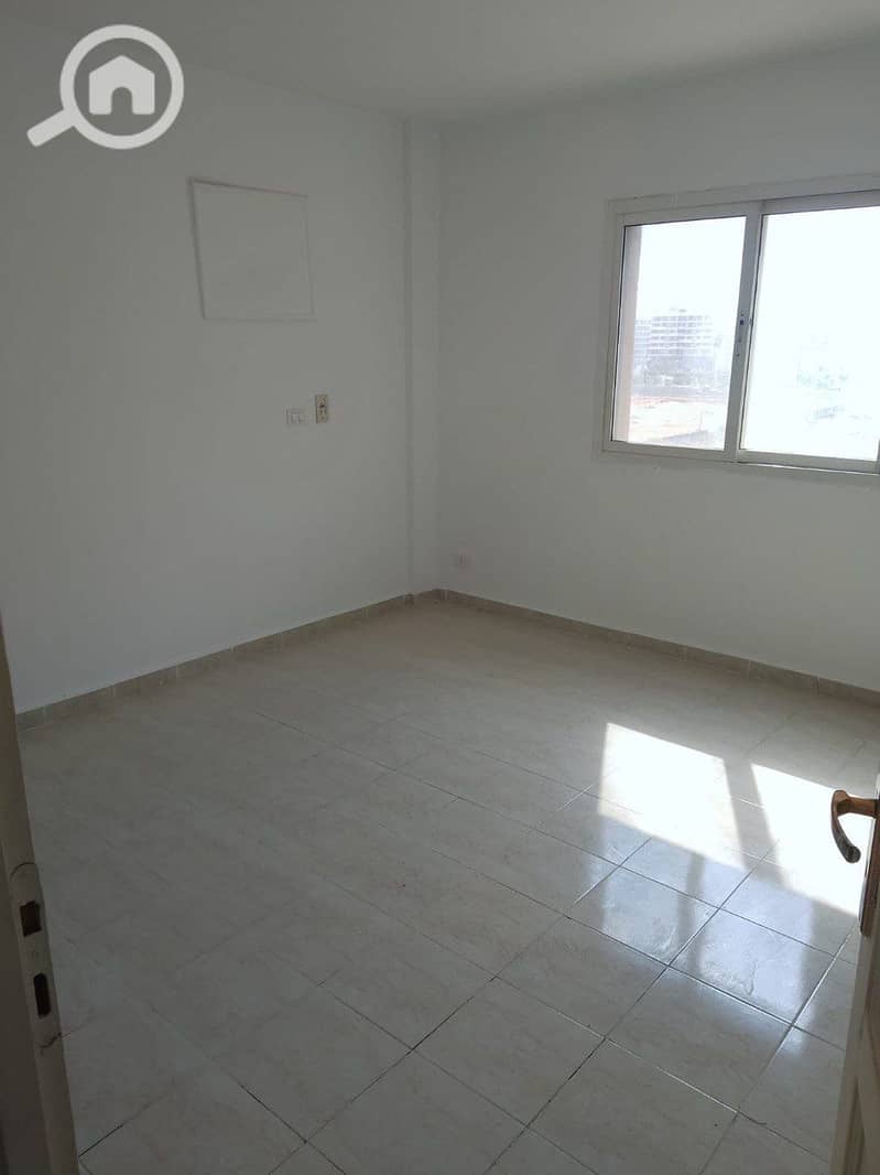 2 photo_2025-02-25_13-04-31. jpg