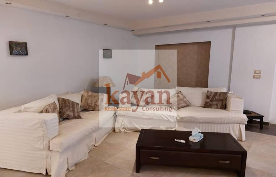 4 1cd32d4a-0186-45b0-bff9-69204ef94254. jpg