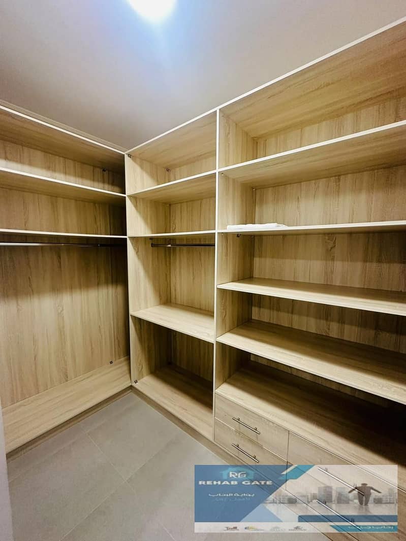 7 7b982a5e-91ce-4de1-90f3-5ff7a9c2b4ac. jpg