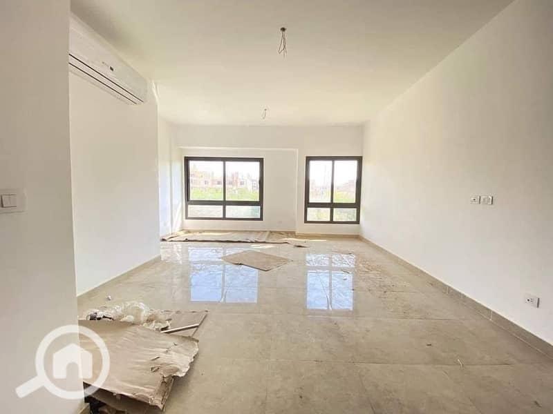 5 487514012_4014579185421796_2484954028414002477_n. jpg