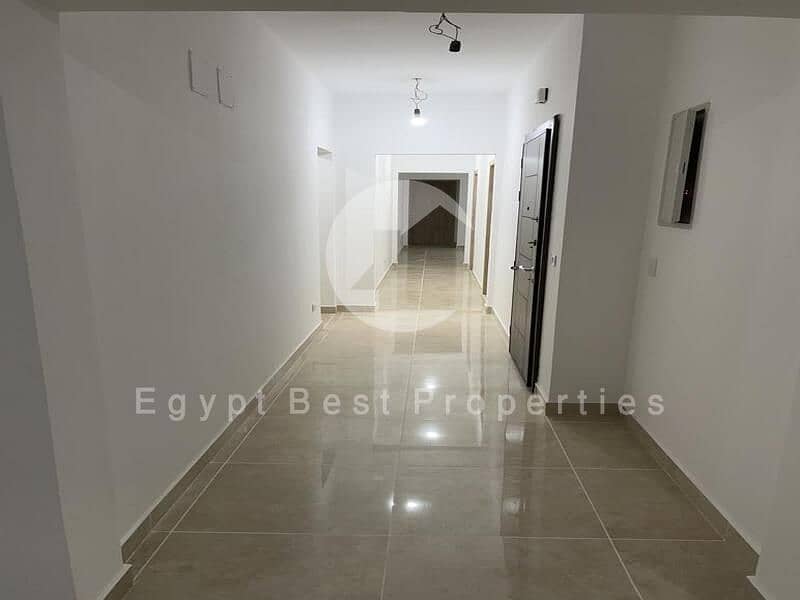 7 0466d62c-0635-479b-91be-bc454e329e2b. jpeg