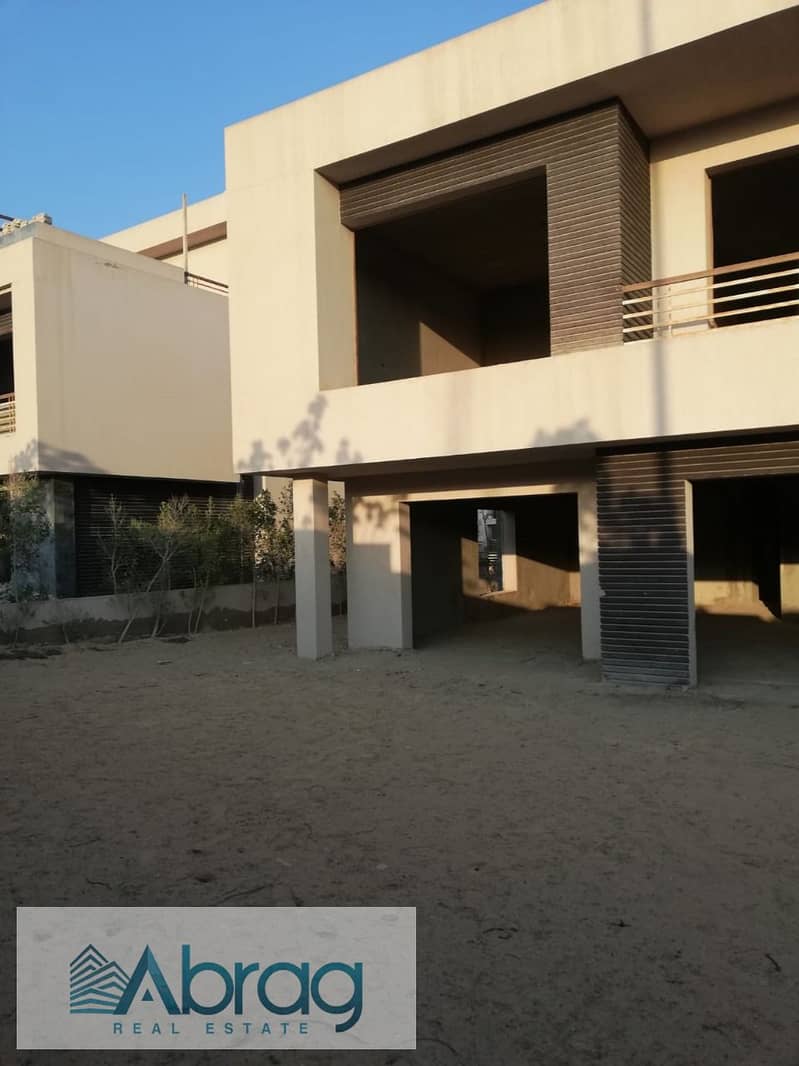 8 WhatsApp Image 2025-10-26 at 4.13. 59 PM. jpeg