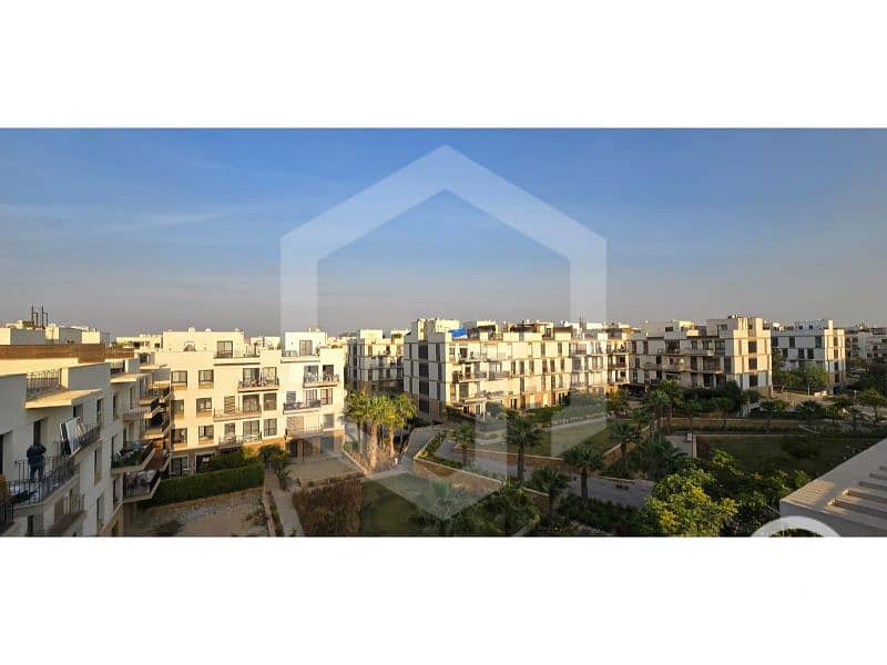 9 Courtyard Sodic 5. jpg