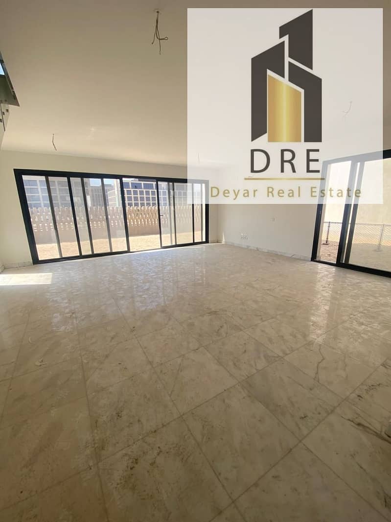 6 72ea1d04-5099-41de-8c18-e53347fe36c4. jpg