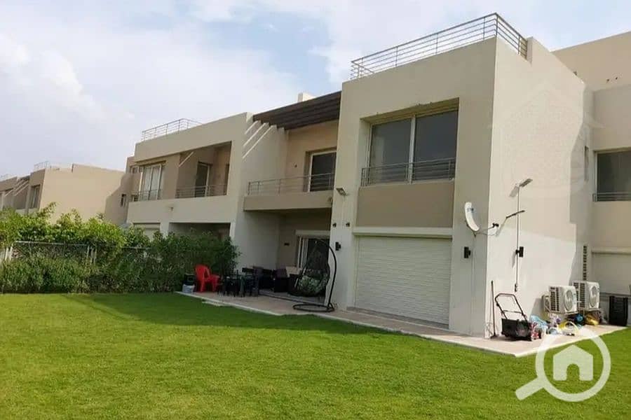 2 Background (16). png