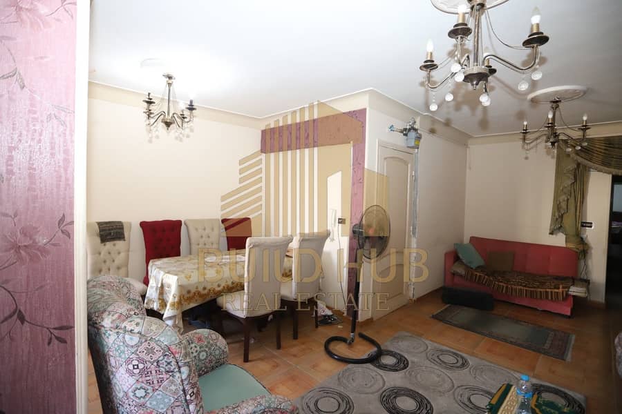 4 09468a85-d3a7-4dda-a7e8-9bec212d12d6. jpeg