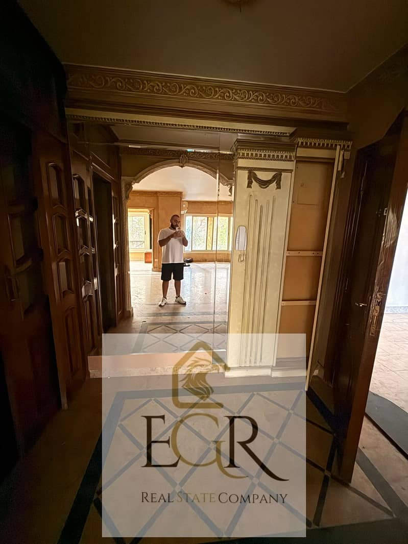 8 93272a63-23e8-47ad-bfec-aa89af7d72e4. jpeg