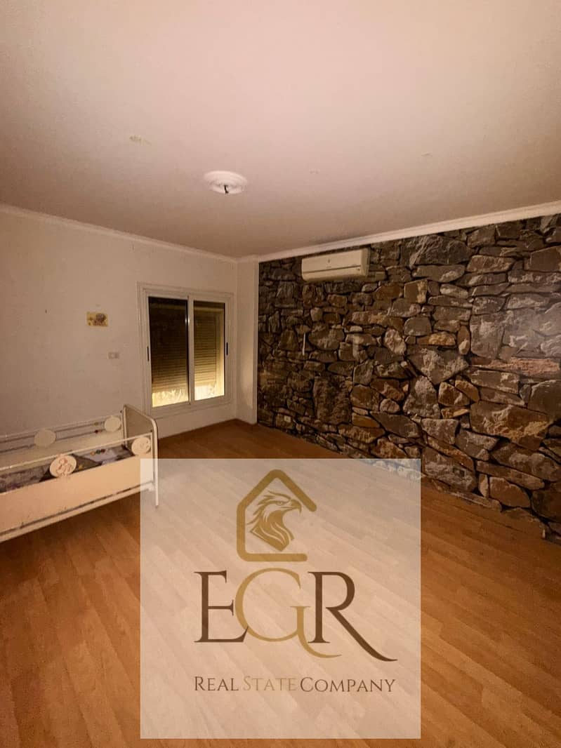 10 c90864ae-13f6-4bc0-b8f8-57f3993eea64. jpeg