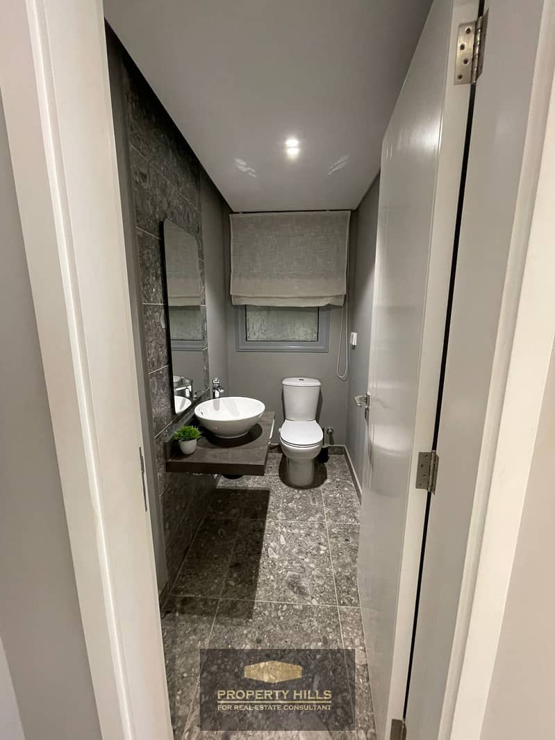 16 WhatsApp Image 2024-11-14 at 1.45. 03 PM (5). jpeg