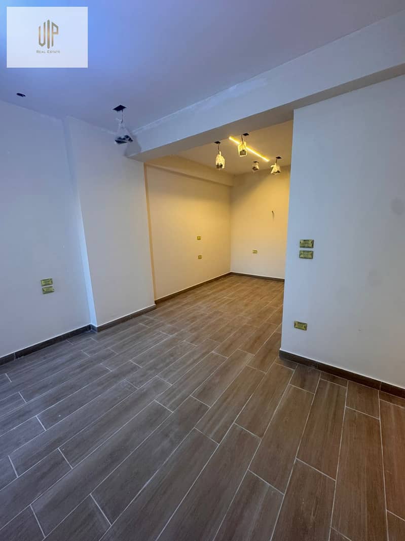 2 IMG-20251011-WA1102. jpg