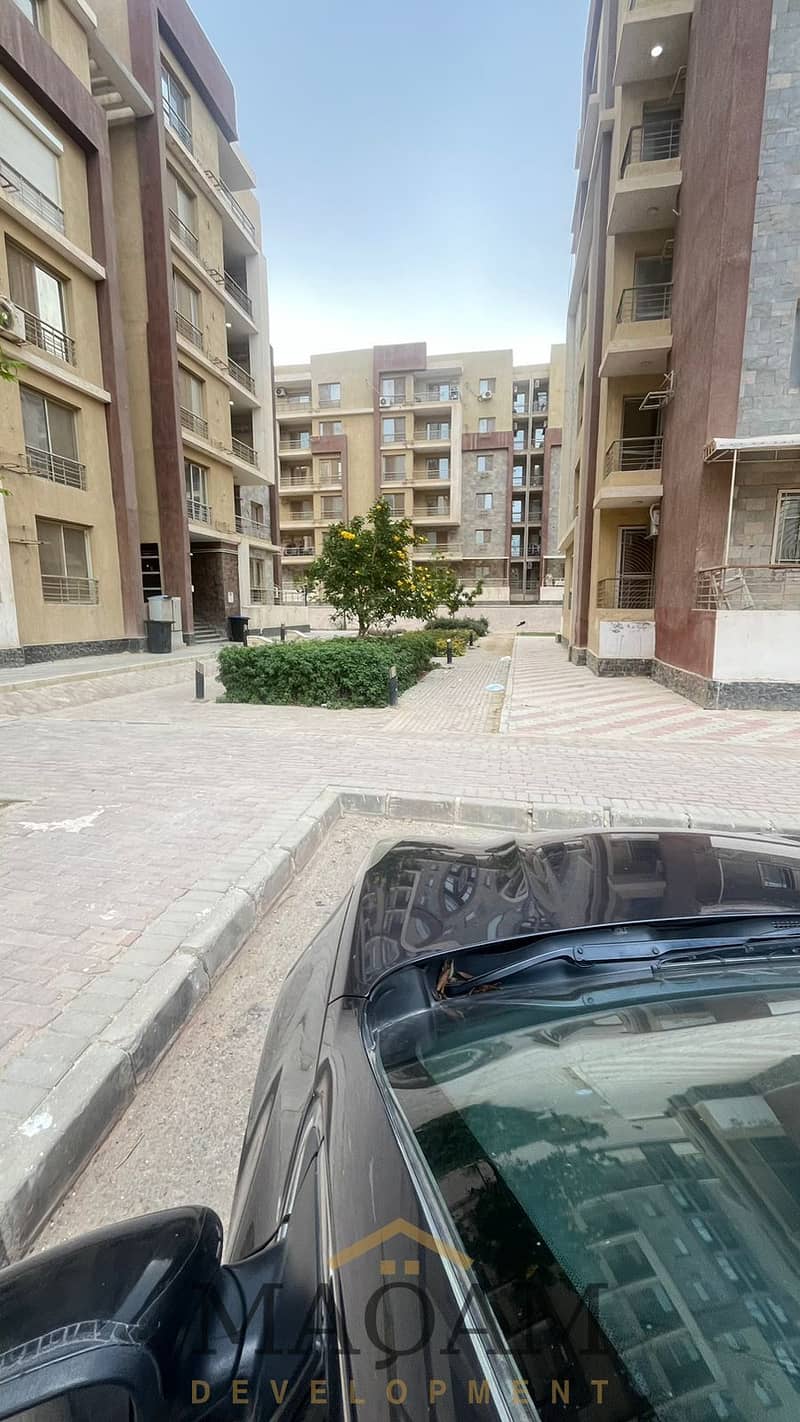 4 WhatsApp Image 2025-10-27 at 22.18. 51_f426ddb0. jpg