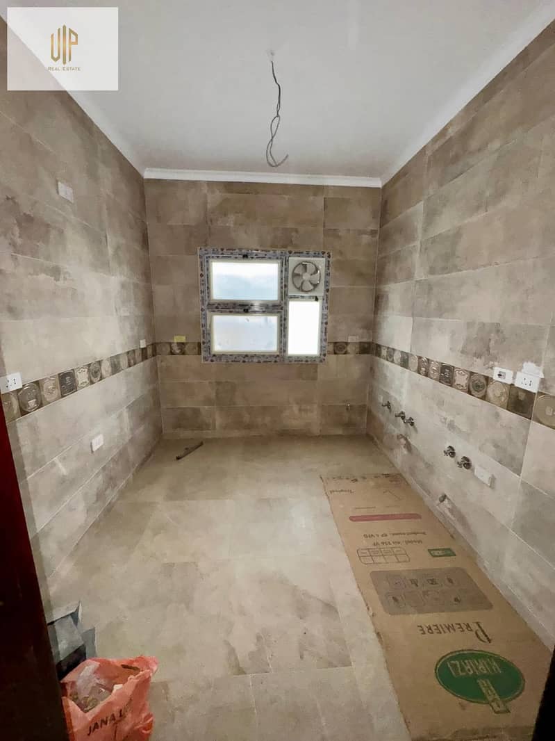 3 WhatsApp Image 2025-10-08 at 09.04. 58_ea503f9b. jpg