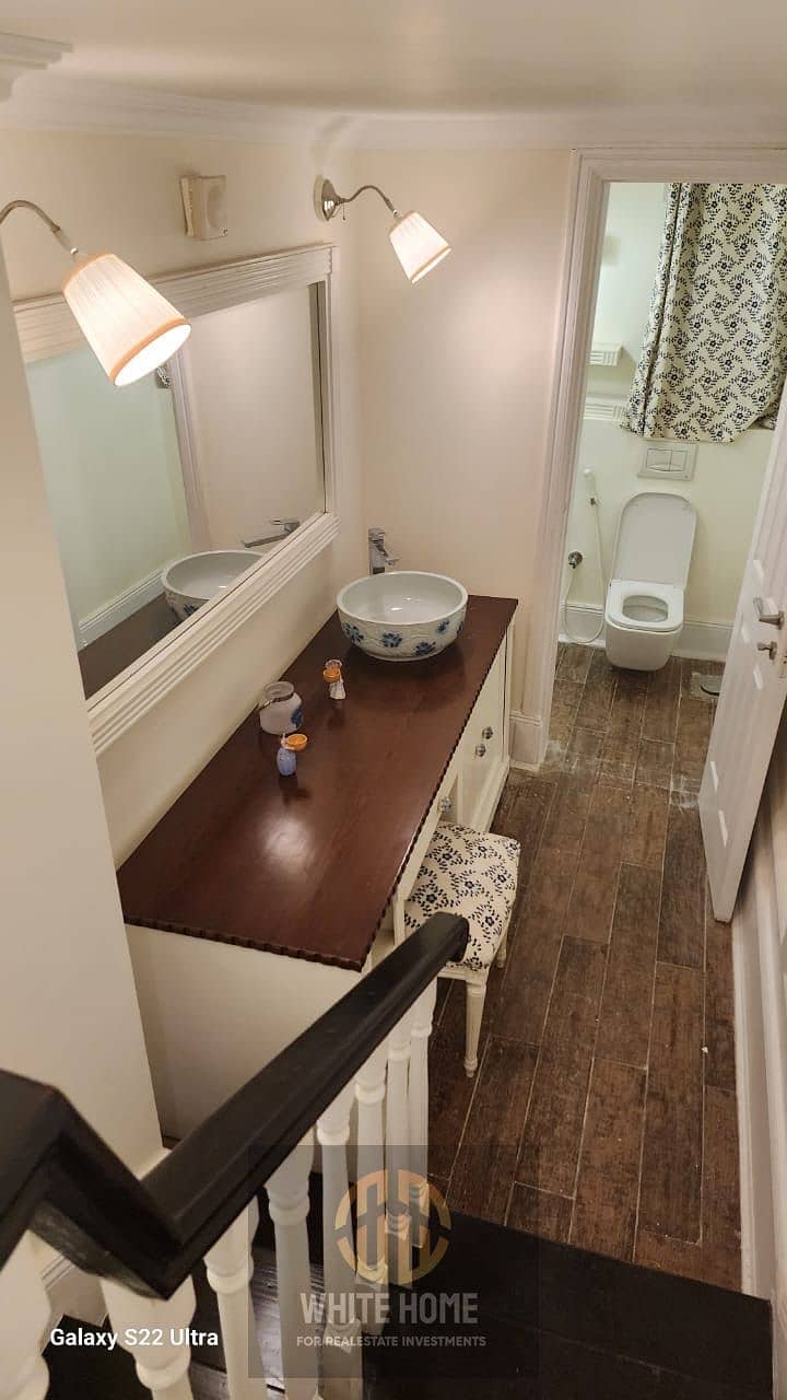 4 0cb08414-7da8-4dc1-aa24-fbe9563ed96a. jpeg