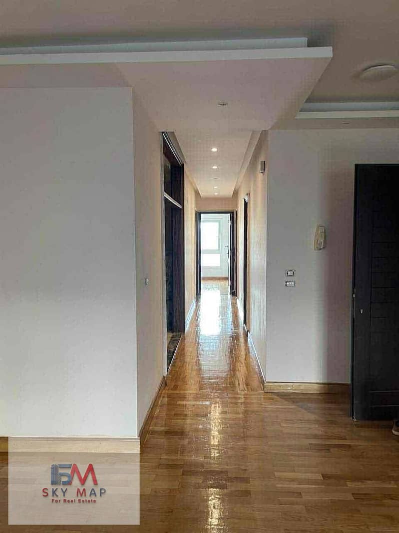 4 b9264666-5907-4683-b0b7-3358887e69f3. jpg