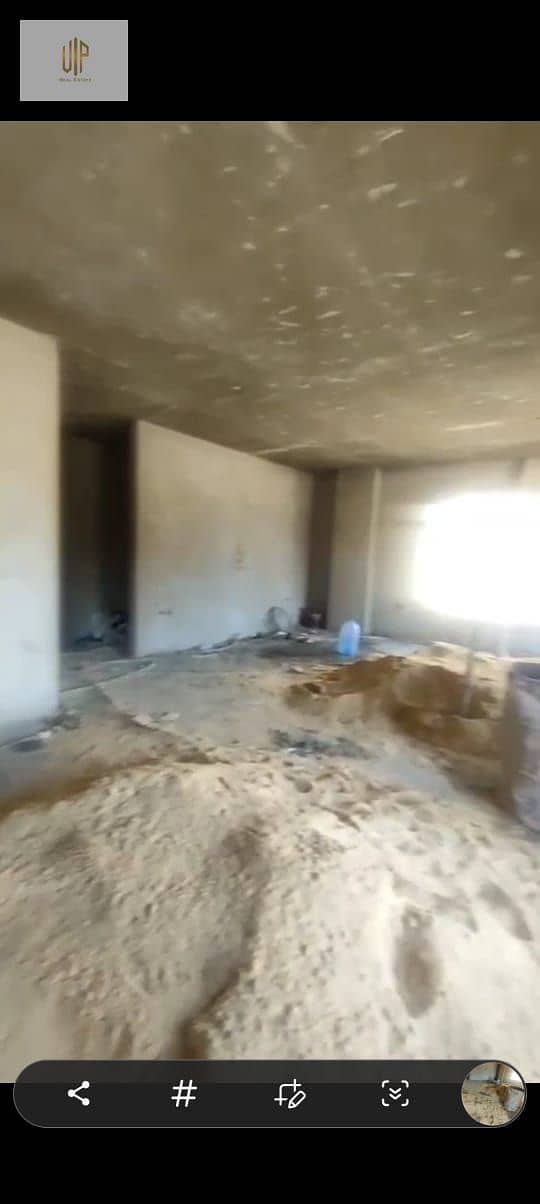 12 WhatsApp Image 2025-10-06 at 19.21. 22_4e323fec. jpg