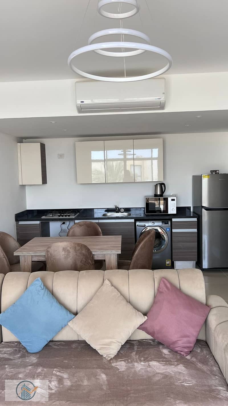 3 WhatsApp Image 2025-10-28 at 11.48. 52. jpeg