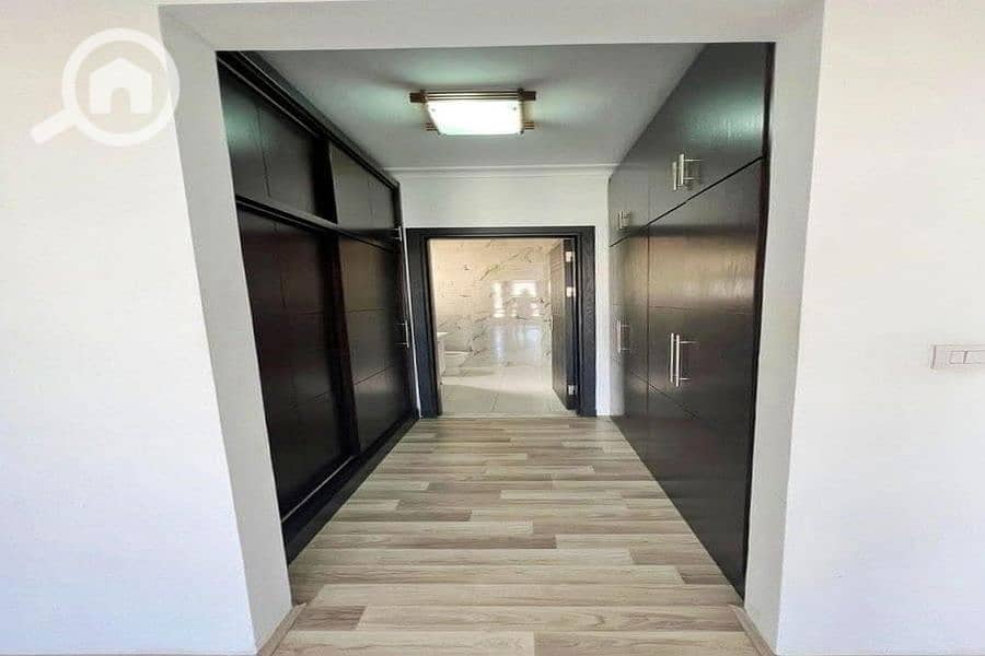 4 FB_IMG_1757497882429_900x600. jpg