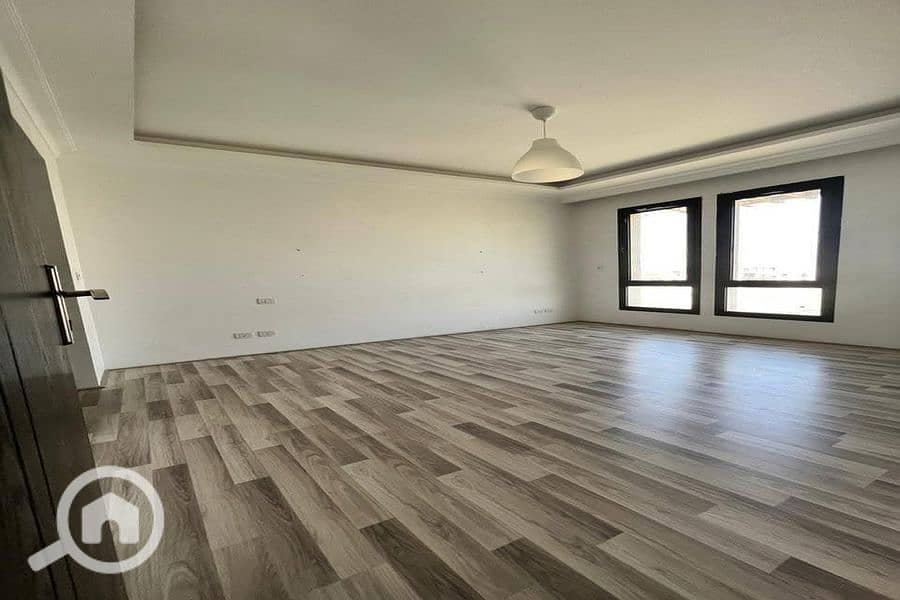 5 FB_IMG_1757497877551_900x600. jpg