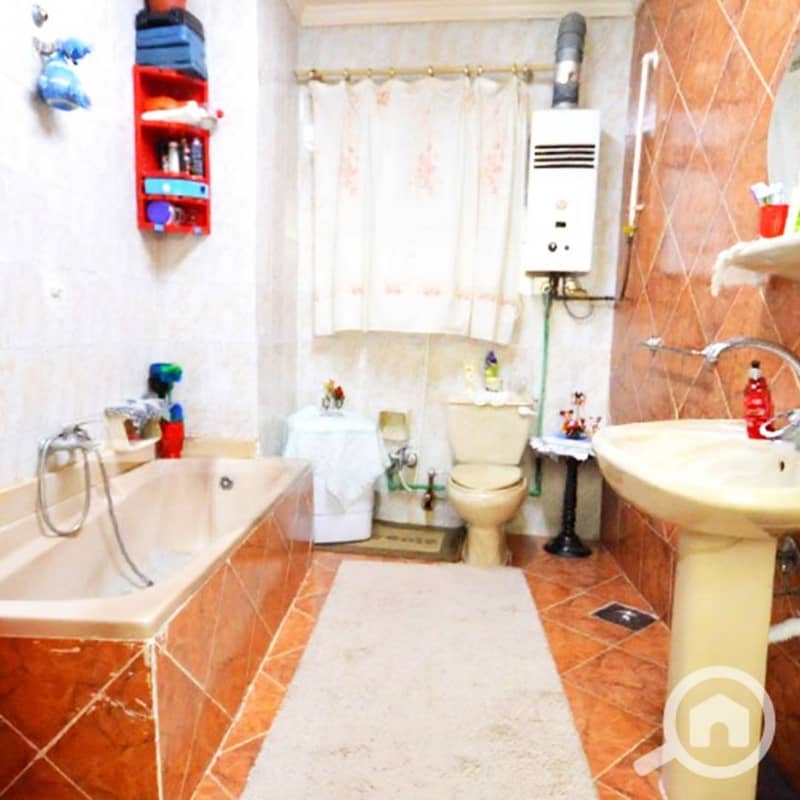 8 f31eb0d9-5c71-465c-801e-d3418145ff16. jpeg