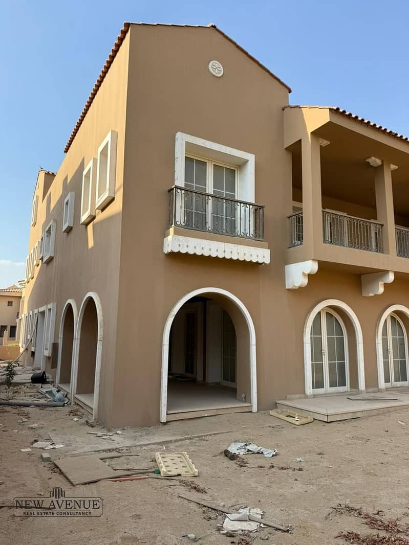 5 WhatsApp Image 2025-10-27 at 4.39. 33 PM (1). jpeg