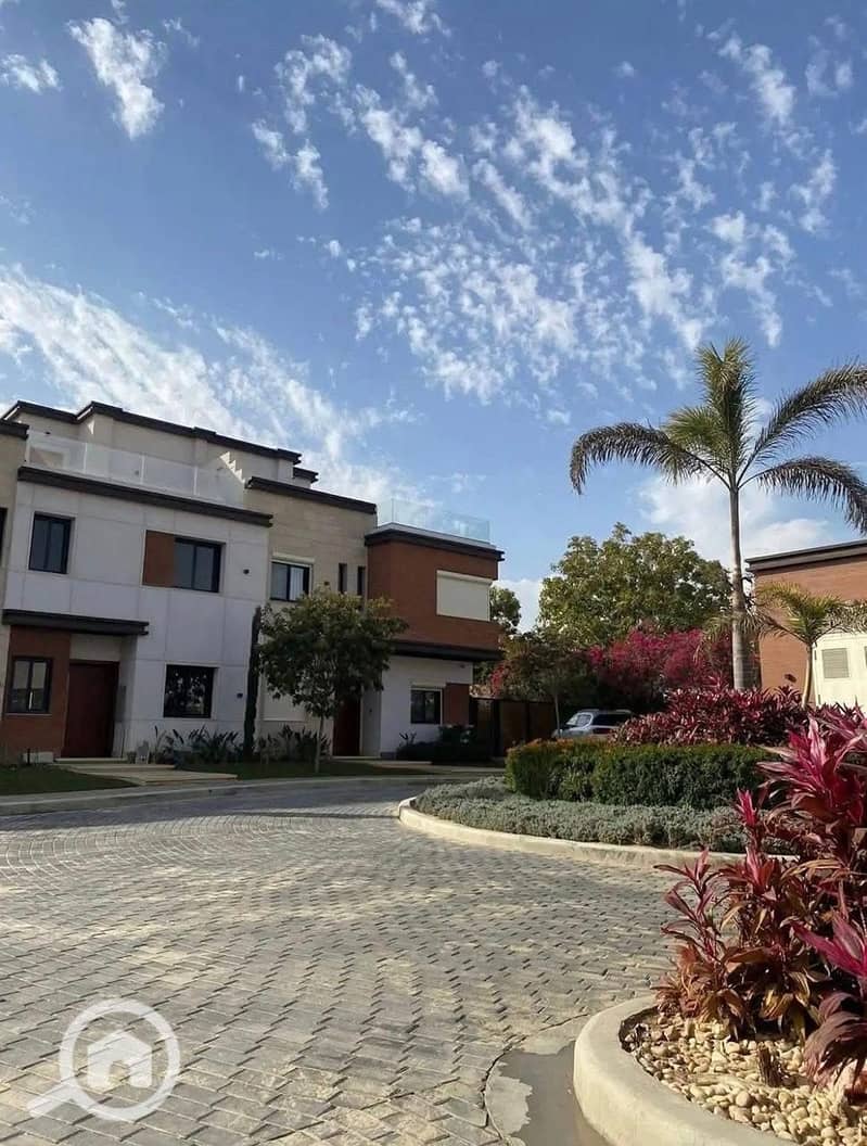 8 570344747_122248124480079718_5183497209923301168_n. jpg