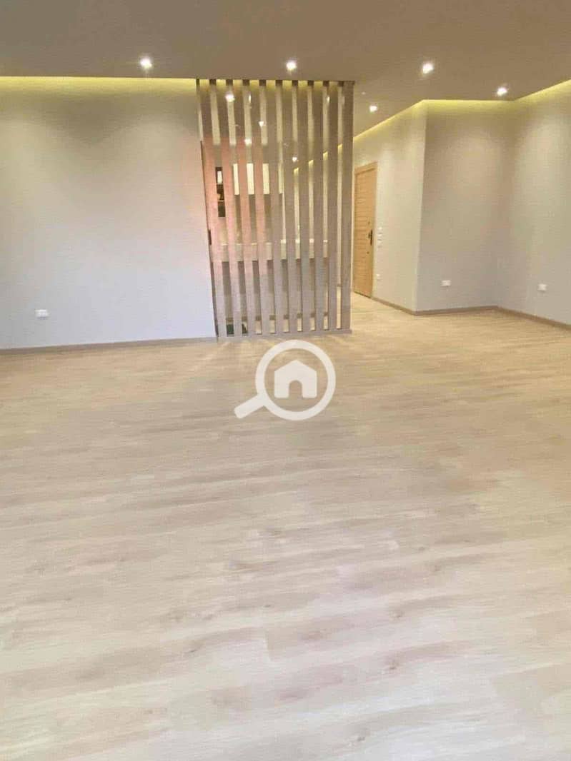 8 8345b6c9-39dd-417d-9287-cca9f9e00909. jpg