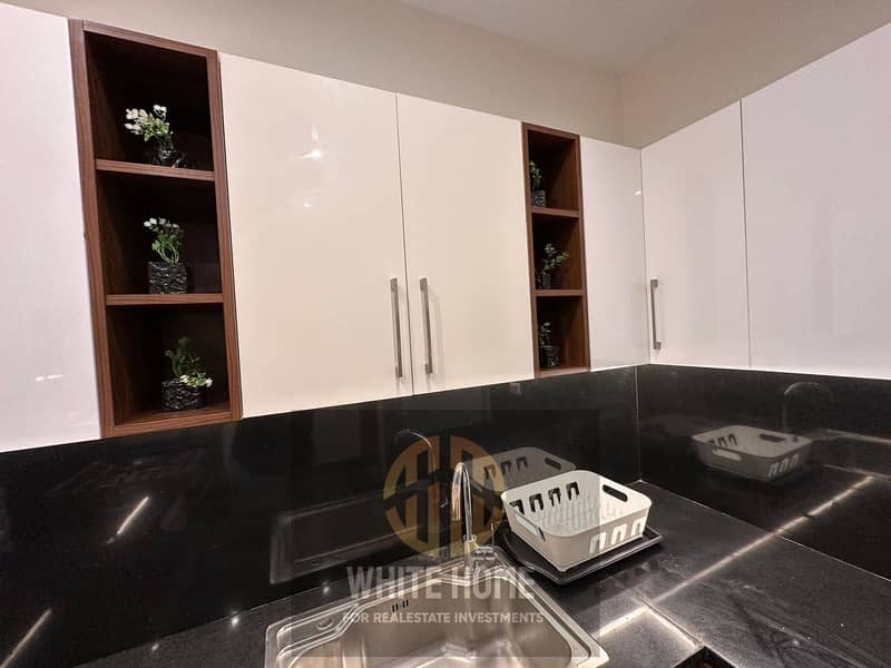 15 20203095-61f0-413e-8b06-e79a5492a85a. jpeg