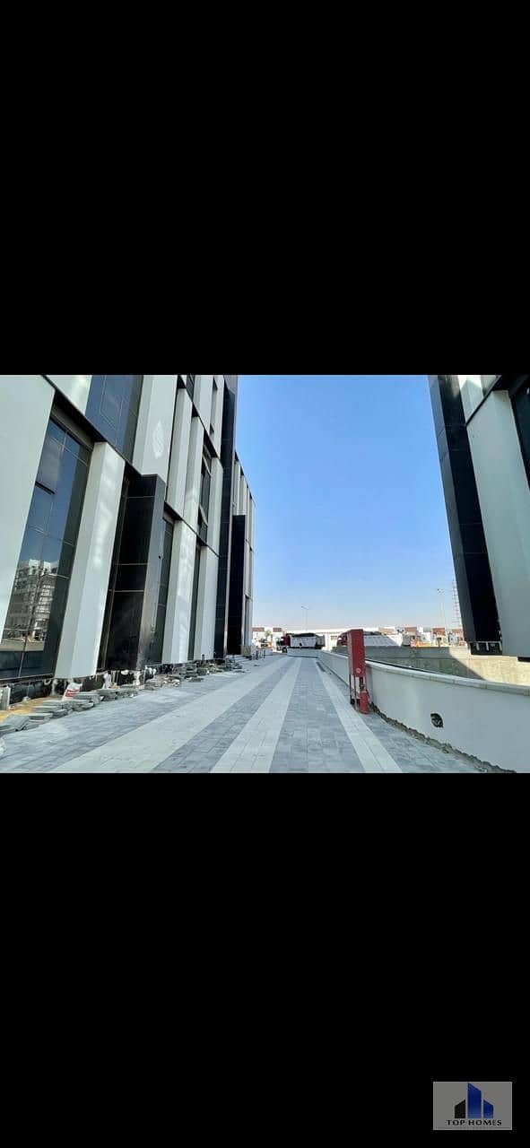 2 WhatsApp Image 2025-10-27 at 3.53. 19 PM (2). jpeg