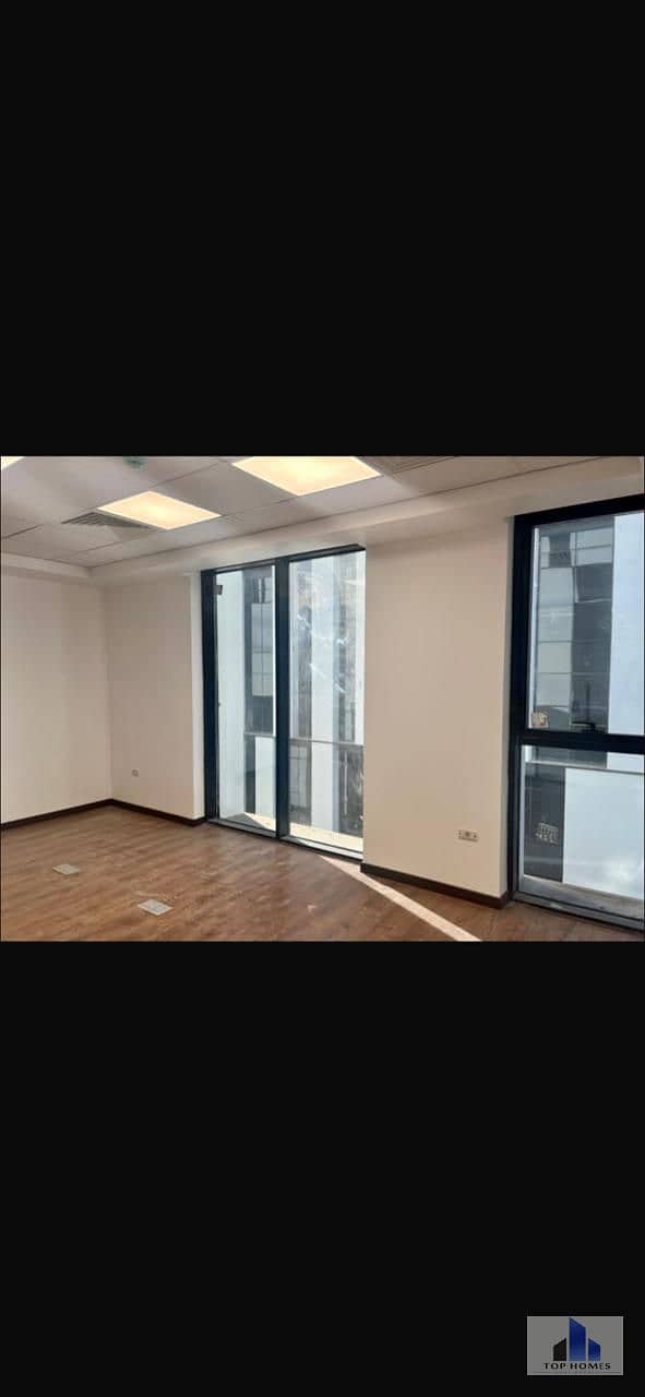 7 WhatsApp Image 2025-10-27 at 3.53. 14 PM (2). jpeg