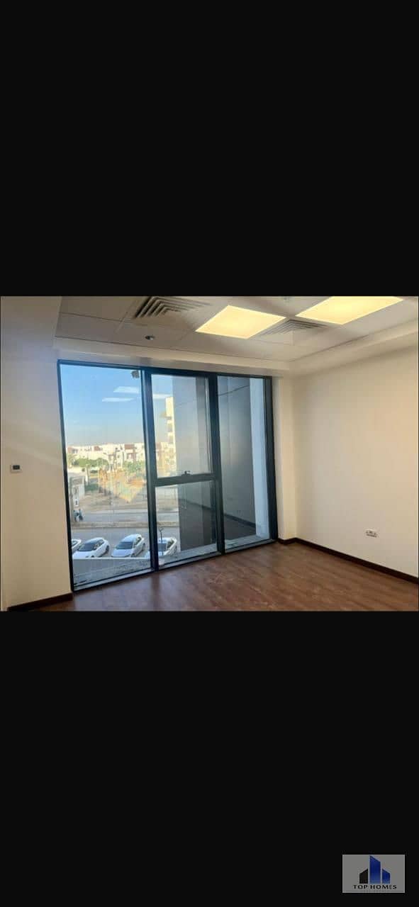 10 WhatsApp Image 2025-10-27 at 3.53. 14 PM (1). jpeg