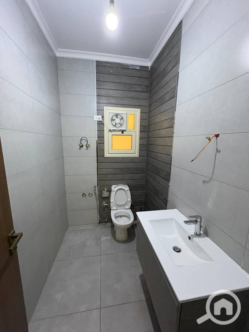 3 WhatsApp Image 2025-10-26 at 11.53. 49 AM. jpeg