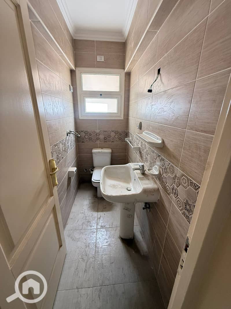 15 WhatsApp Image 2025-10-28 at 2.44. 07 PM (3). jpeg