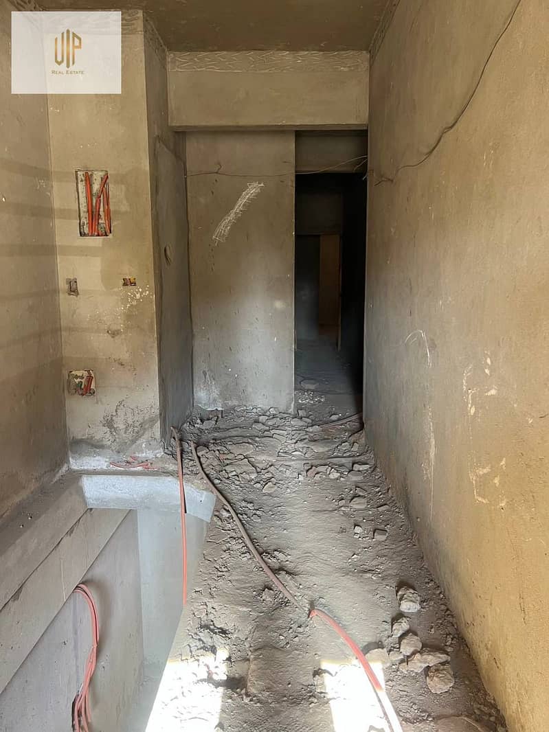 4 WhatsApp Image 2025-09-20 at 16.51. 23_99961753. jpg