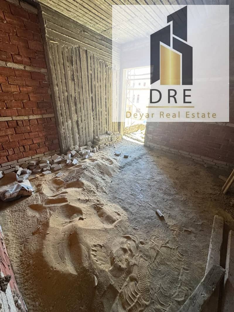 9 b5369ed7-28fe-4ead-9cea-67b207641f5d. jpg