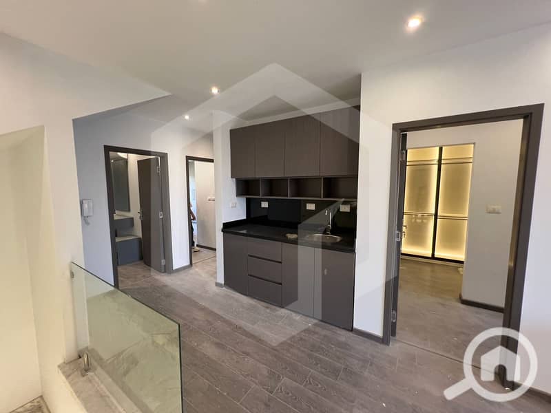 19 Grand Heights 19. jpg