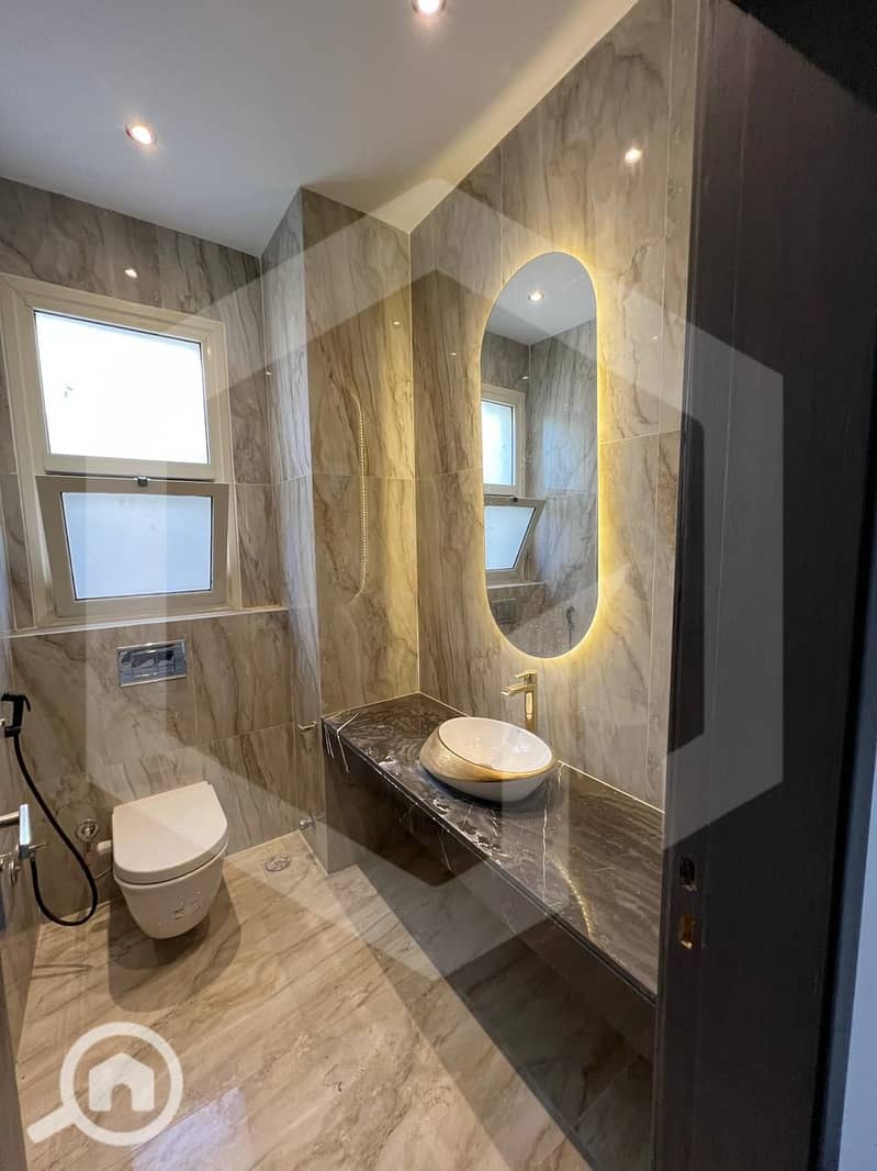 21 Grand Heights 21. jpg