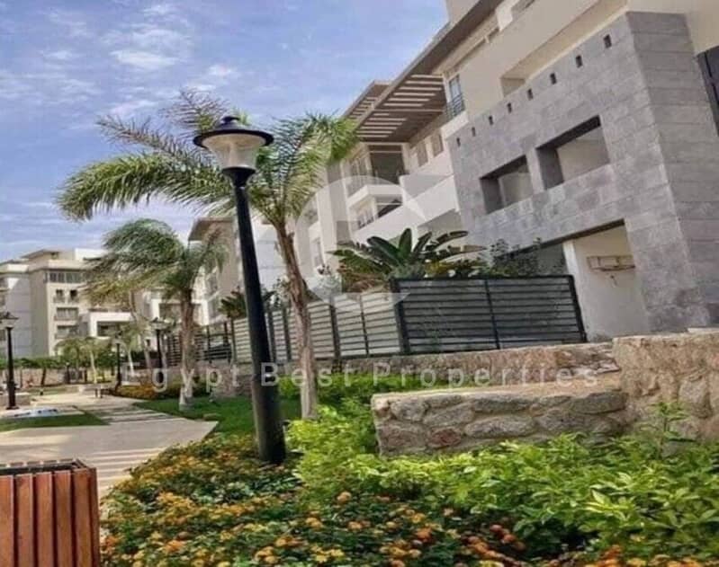 10 f55cd45b-915d-4b23-89c7-be7e456d2e53. jpg