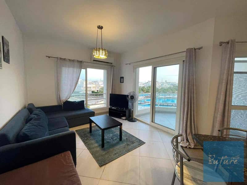 4 d6974179-39e6-4dd6-a577-54ebc6d7e039. jpg