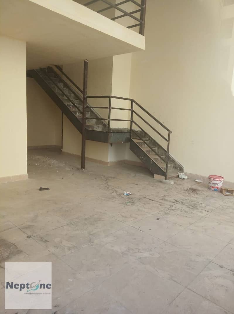 2 WhatsApp Image 2022-12-18 at 11.50. 10 AM (1). jpeg